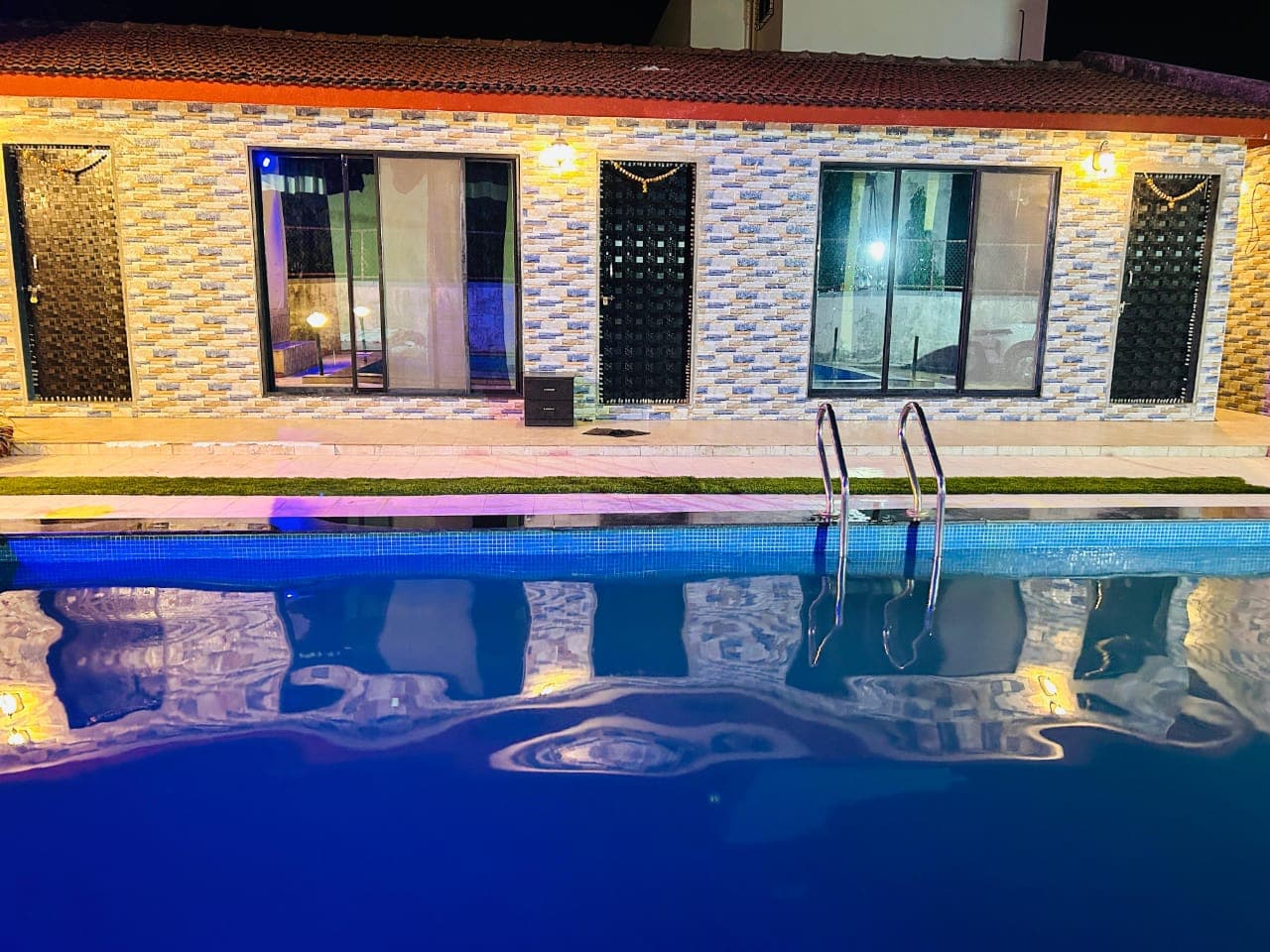 Dosti Villa